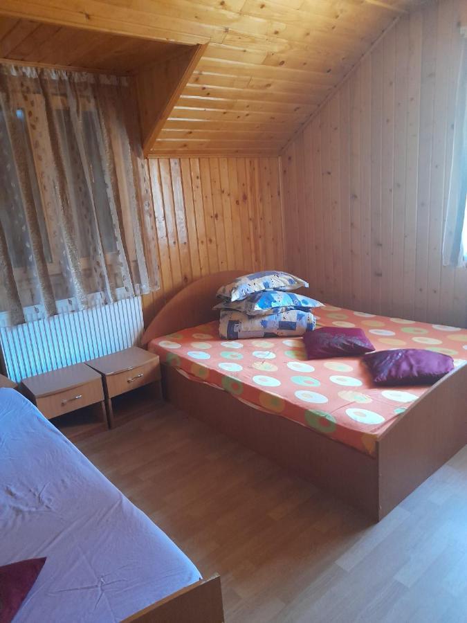 La Elvetian Hotel Iasi Luaran gambar