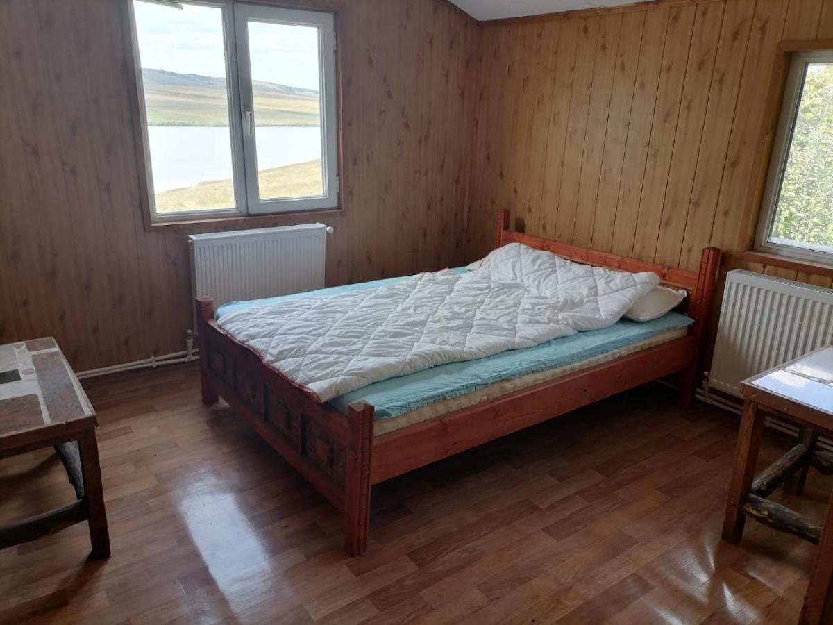 La Elvetian Hotel Iasi Luaran gambar