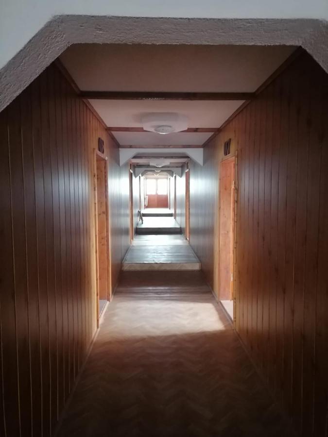 La Elvetian Hotel Iasi Luaran gambar